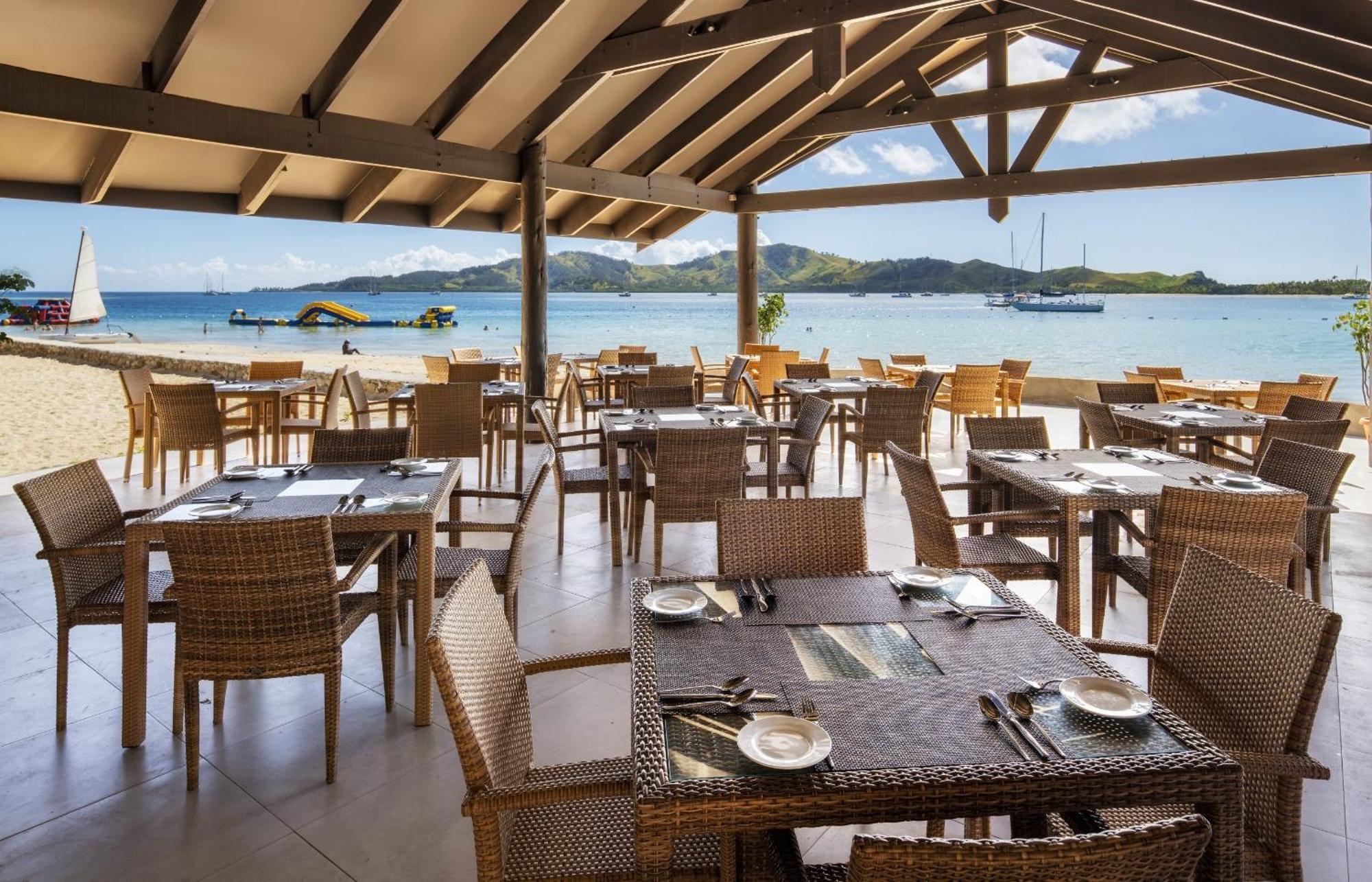 Plantation Island Resort Malololailai Extérieur photo
