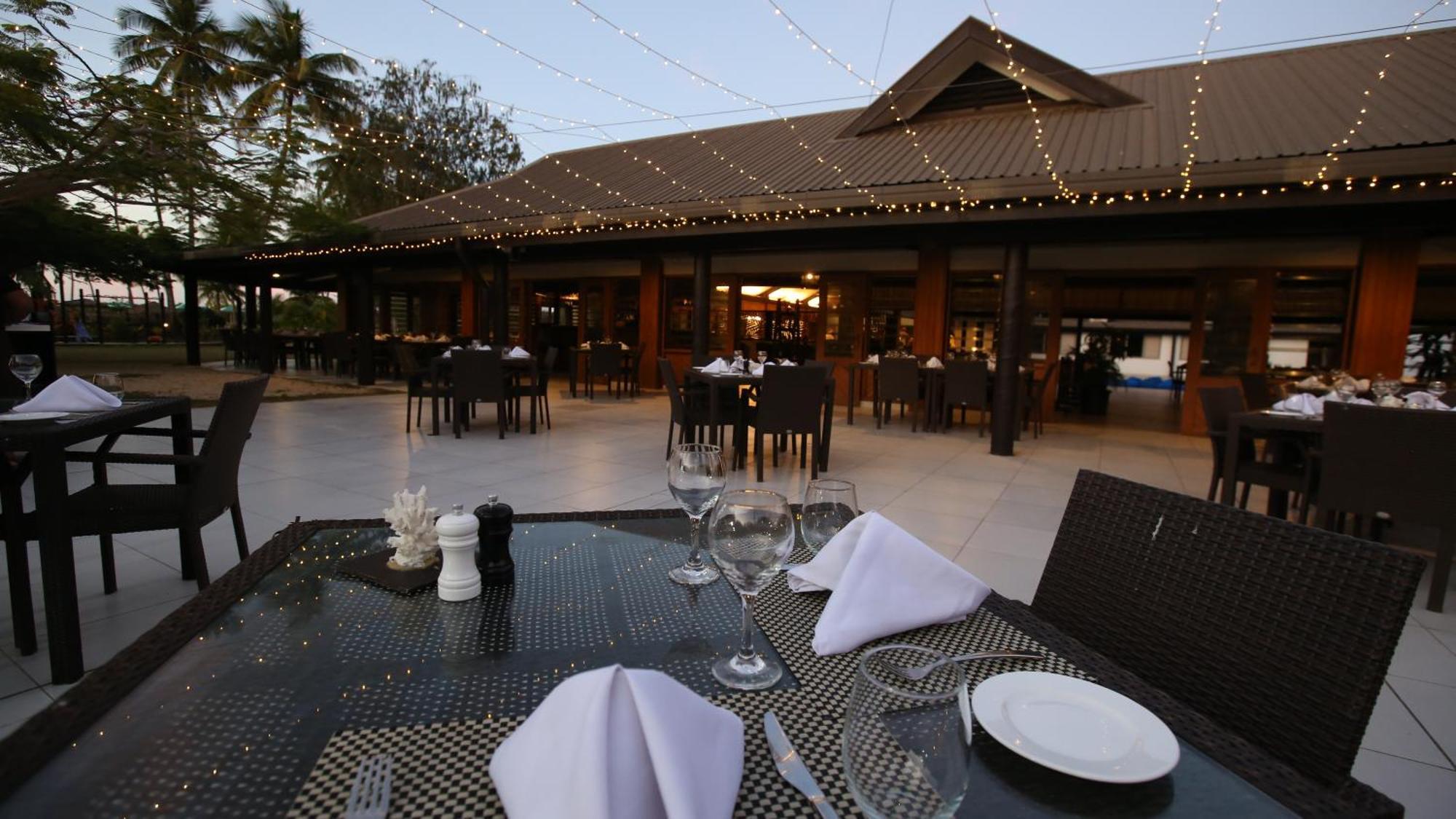 Plantation Island Resort Malololailai Extérieur photo